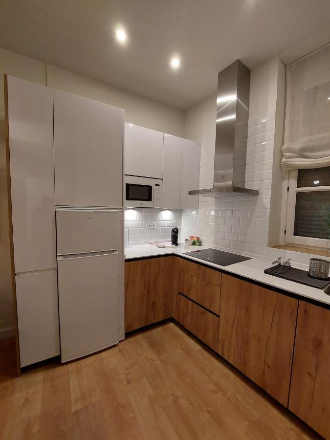 Hidden Gem Pasquin In Mercado Apartment